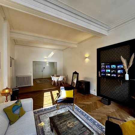 Appartement Dame Carcas à Carcassonne Extérieur photo
